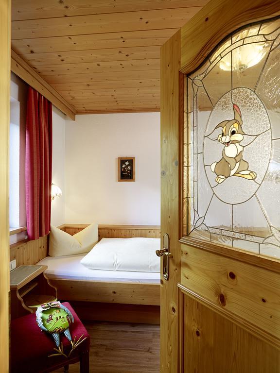 Hotel Traube Pettneu am Arlberg Camera foto