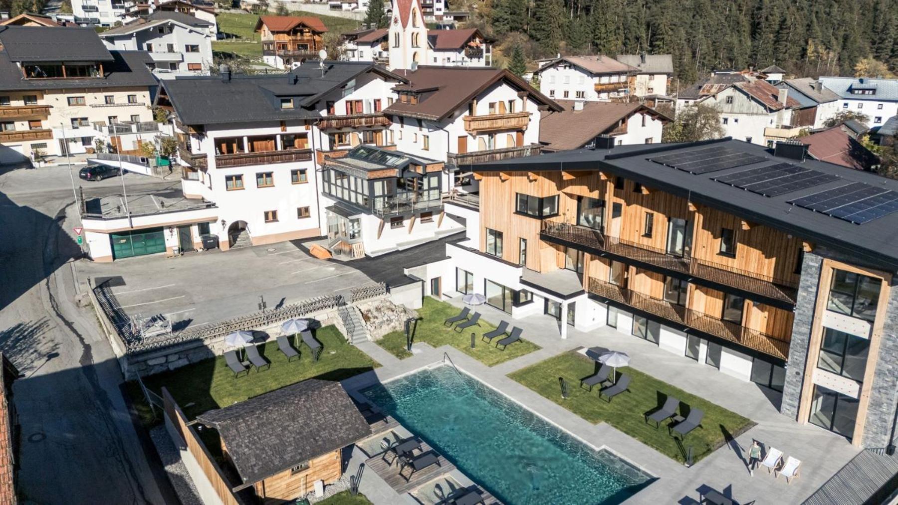 Hotel Traube Pettneu am Arlberg Esterno foto