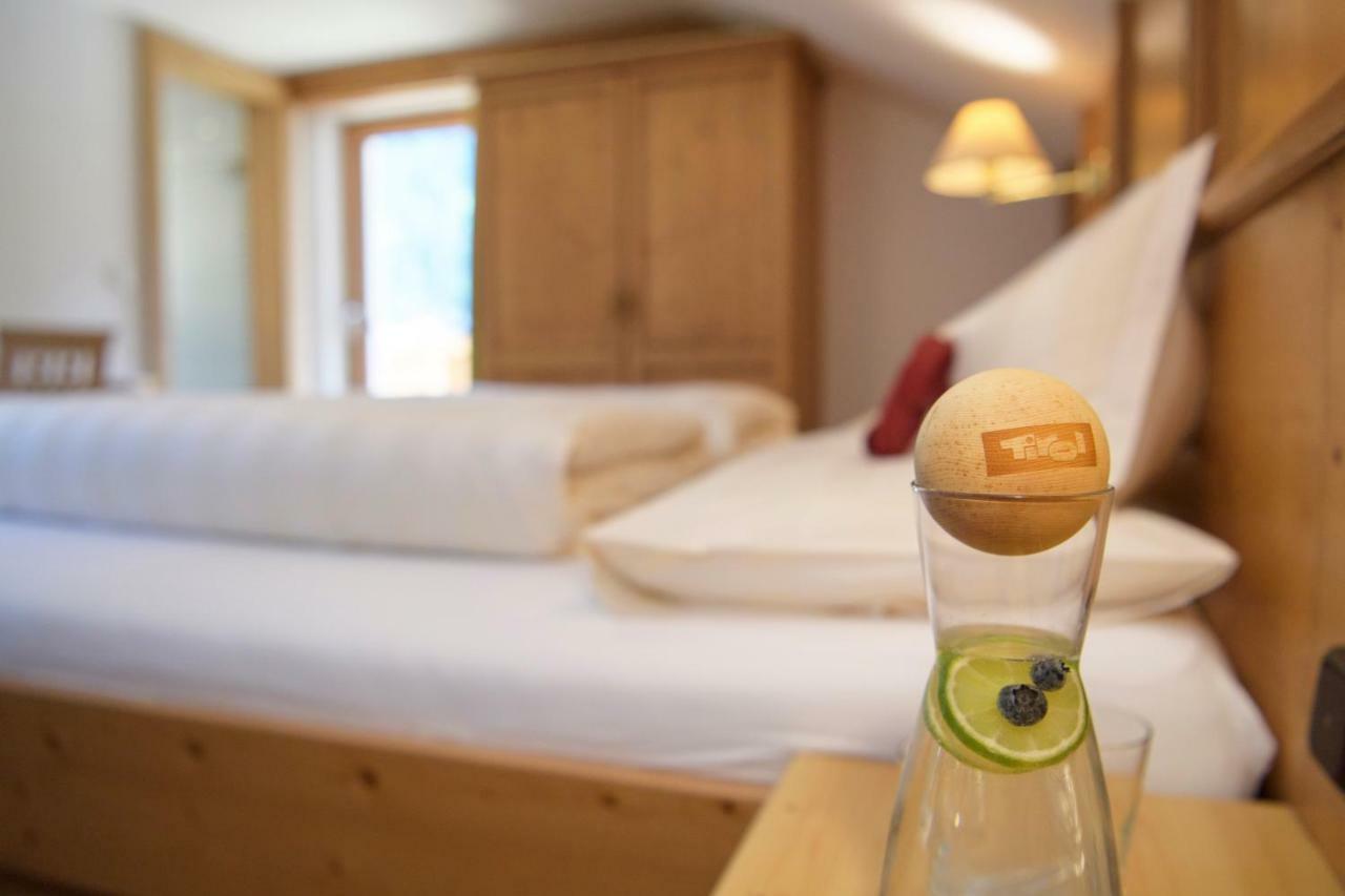 Hotel Traube Pettneu am Arlberg Esterno foto